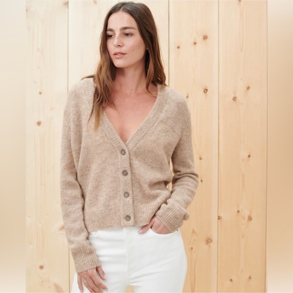Jenni Kayne Sweaters - Jenni Kayne Women's Boyfriend Beige Sweater Cardigan Sz S